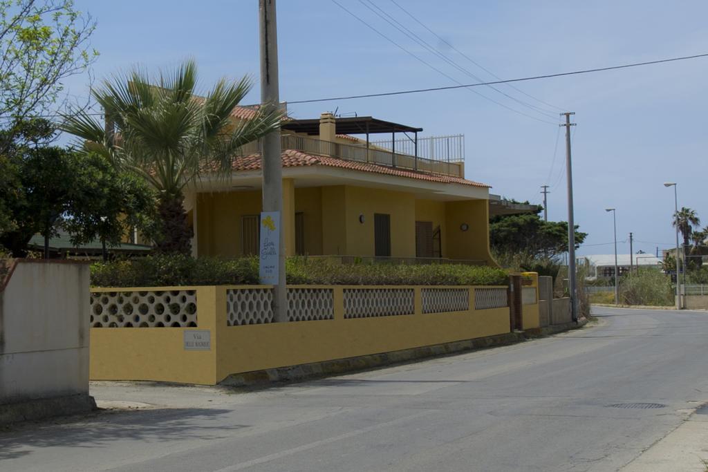 B&B Fiori Gialli Caucana Санта-Кроче-Камерина Екстер'єр фото